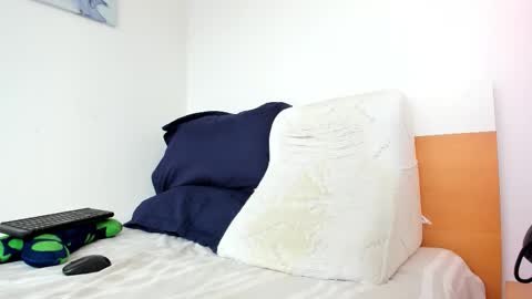  ig mattventure94 online show from December 3, 2025, 9:13 pm