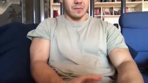 mattbull20 online show from January 29, 2025, 9:44 am