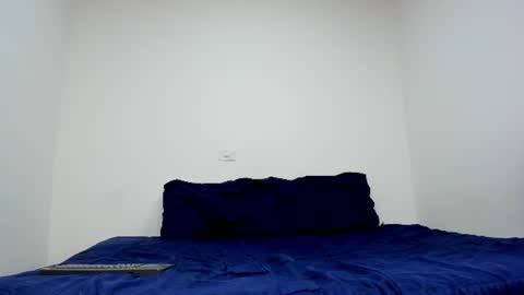 mattdevon7 online show from July 10, 2026, 3:22 am