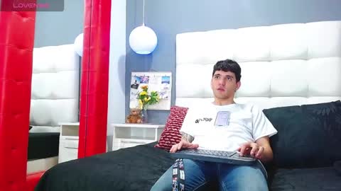 ---Matteo--- online show from October 30, 2025, 3:08 am