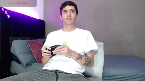 ---Matteo--- online show from February 21, 2026, 3:40 am