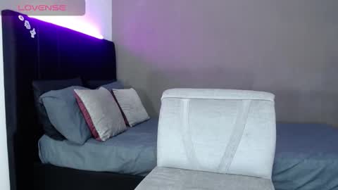 ---Matteo--- online show from February 23, 2026, 4:10 am