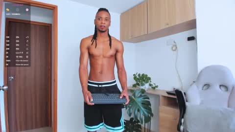 Snapshot of matteo_777 chatting on September 19, 2025, 10:21 pm Mateo online show from September 19, 2025, 10:21 pm