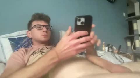 matthd21 online show from October 23, 2025, 11:42 am