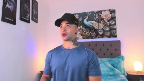 Snapshot of matthew_colee chatting on March 5, 2026, 3:13 am Matthew INDEPENDENT MODEL online show from March 5, 2026, 3:13 am