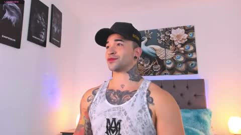 Snapshot of matthew_colee chatting on March 11, 2026, 4:18 am Matthew INDEPENDENT MODEL online show from March 11, 2026, 4:18 am