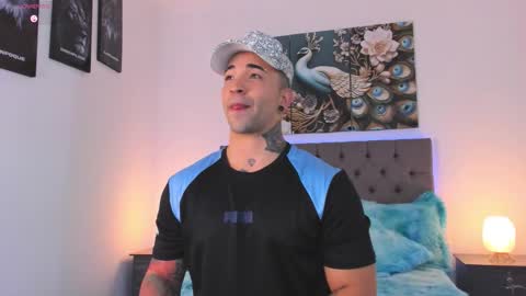 Snapshot of matthew_colee chatting on March 18, 2026, 4:15 am Matthew INDEPENDENT MODEL online show from March 18, 2026, 4:15 am