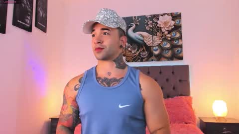 Snapshot of matthew_colee chatting on March 22, 2026, 3:10 am Matthew INDEPENDENT MODEL online show from March 22, 2026, 3:10 am