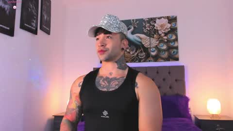 Snapshot of matthew_colee chatting on April 8, 2026, 4:23 am Matthew INDEPENDENT MODEL online show from April 8, 2026, 4:23 am