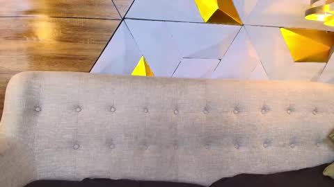 TATIANA  AND ROUS online show from March 5, 2025, 2:12 pm