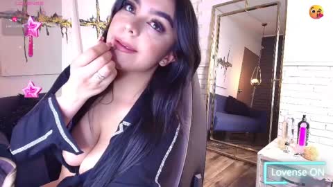 TATIANA  AND ROUS online show from March 12, 2025, 5:02 am