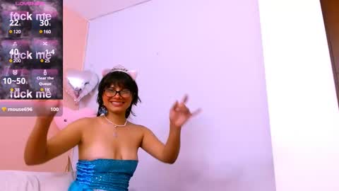 Snapshot of mattilda_18 chatting on March 3, 2025, 10:52 pm mattilda_18 online show from March 3, 2025, 10:52 pm