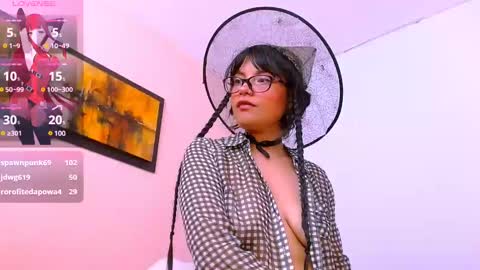 Snapshot of mattilda_18 chatting on March 7, 2025, 9:18 am mattilda_18 online show from March 7, 2025, 9:18 am