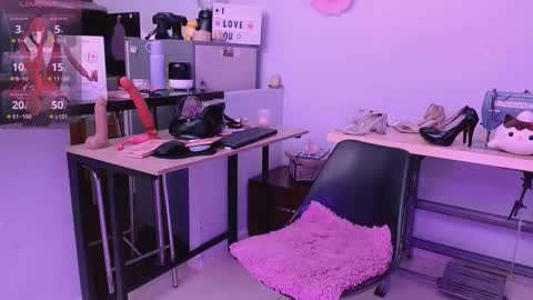 Snapshot of mattilda_18 chatting on September 24, 2025, 8:12 pm mattilda_18 online show from September 24, 2025, 8:12 pm