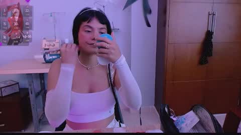 Snapshot of mattilda_18 chatting on October 8, 2025, 7:33 pm mattilda_18 online show from October 8, 2025, 7:33 pm