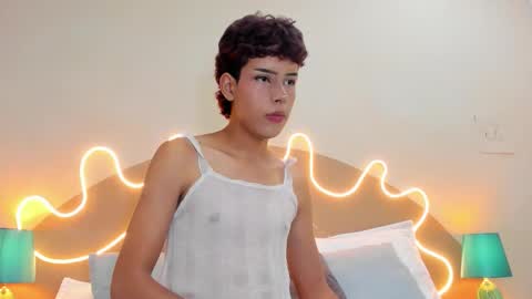  M A T T Y  online show from October 9, 2025, 7:45 pm