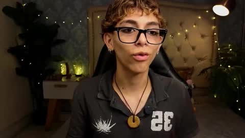 matty_spark online show from February 22, 2026, 1:42 pm