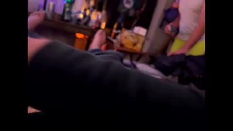 Snapshot of mattyrazz chatting on October 4, 2025, 8:45 am NiceBigJuicyHead online show from October 4, 2025, 8:45 am