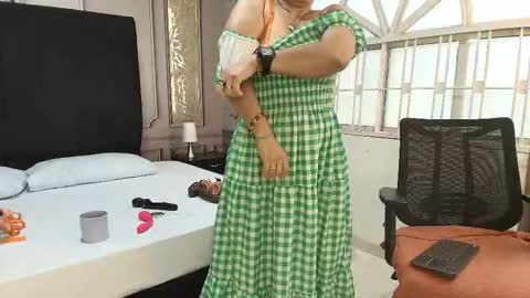 Snapshot of mature_bigass__ chatting on January 13, 2026, 11:59 am Maria online show from January 13, 2026, 11:59 am