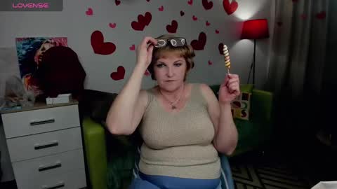 Lana online show from February 18, 2025, 3:10 pm