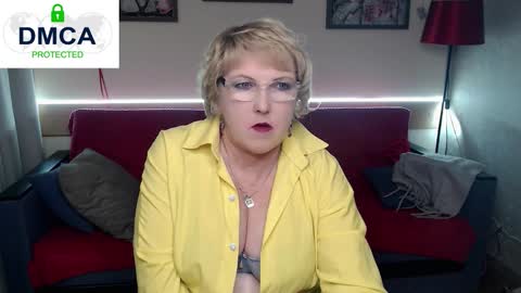 Snapshot of mature_blonde7 chatting on February 18, 2026, 5:53 pm Lana online show from February 18, 2026, 5:53 pm