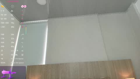 katerin online show from February 25, 2025, 5:36 pm