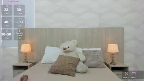 Snapshot of mature_marce chatting on November 29, 2025, 7:28 pm Marce online show from November 29, 2025, 7:28 pm