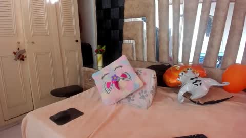 Sexy Hot Mature Sophy online show from October 23, 2025, 3:22 pm