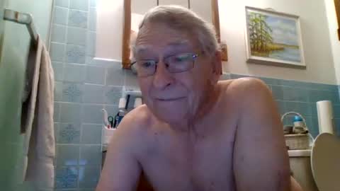 Snapshot of maturecouple1954 chatting on January 10, 2026, 2:46 am SXECPL55 at G mail Dot Com online show from January 10, 2026, 2:46 am