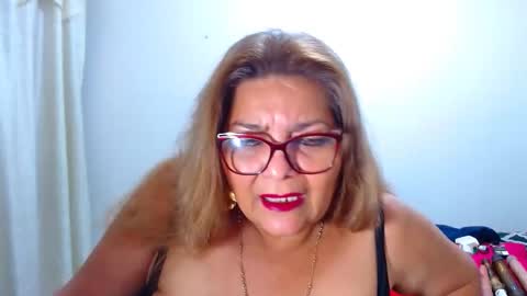 Snapshot of maturehot649 chatting on November 30, 2025, 2:26 am maturehot649 online show from November 30, 2025, 2:26 am