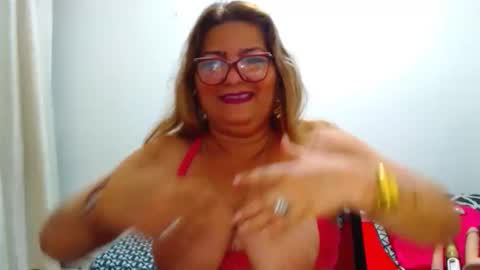 Snapshot of maturehot649 chatting on December 4, 2025, 10:07 pm maturehot649 online show from December 4, 2025, 10:07 pm