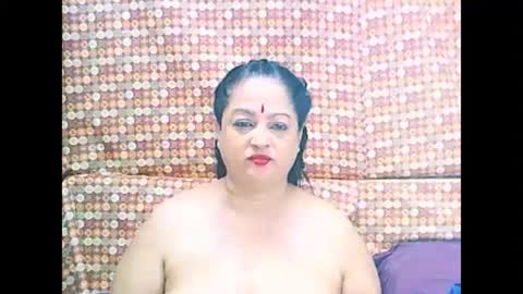 matureindian654u online show from May 18, 2026, 8:58 pm
