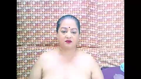 matureindian654u online show from May 26, 2026, 9:16 am
