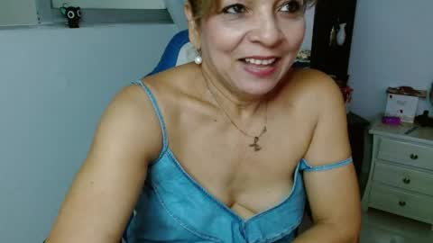 Cecilia online show from May 26, 2026, 3:52 pm