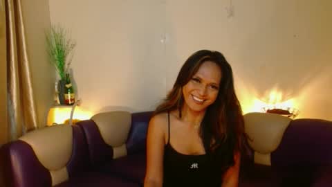 maturity_mommy_intown online show from November 24, 2025, 6:07 pm