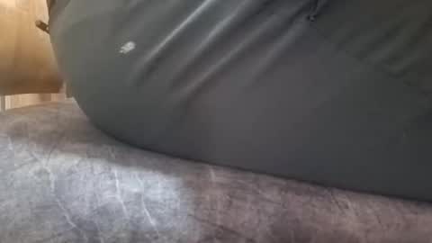 Snapshot of mau422 chatting on October 7, 2025, 6:16 pm mau422 online show from October 7, 2025, 6:16 pm