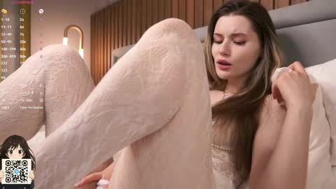 Lily online show from May 14, 2026, 4:47 pm