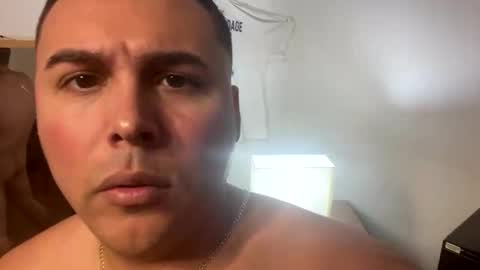 Snapshot of mauricio760p chatting on October 29, 2025, 4:04 am mauricio760p online show from October 29, 2025, 4:04 am