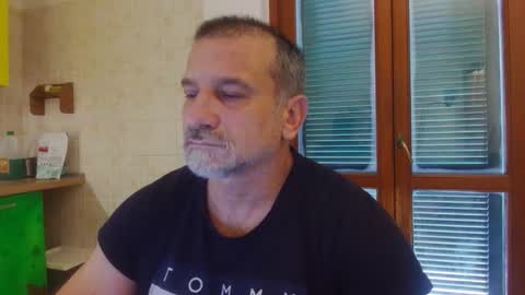 Snapshot of mauro1971 chatting on October 10, 2025, 12:15 pm mauro1971 online show from October 10, 2025, 12:15 pm