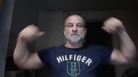 Snapshot of mauro1971 chatting on February 7, 2026, 12:03 am mauro1971 online show from February 7, 2026, 12:03 am