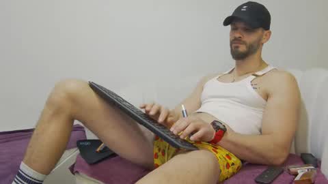 Snapshot of mauro_real_man chatting on March 20, 2026, 7:08 pm mauro_real_man online show from March 20, 2026, 7:08 pm