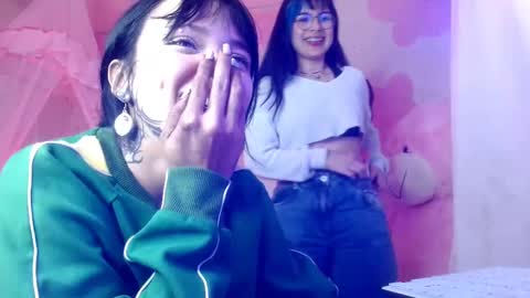 Snapshot of mavimist_ chatting on January 9, 2025, 12:35 am mavimist_ online show from January 9, 2025, 12:35 am