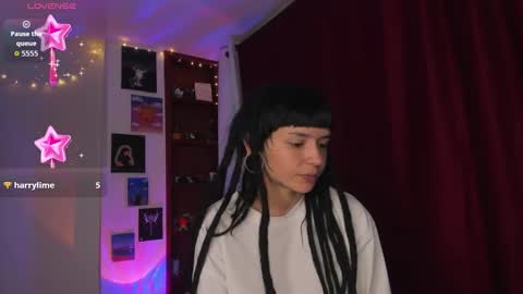 Snapshot of mavimist_ chatting on March 7, 2026, 2:08 am mavimist_ online show from March 7, 2026, 2:08 am