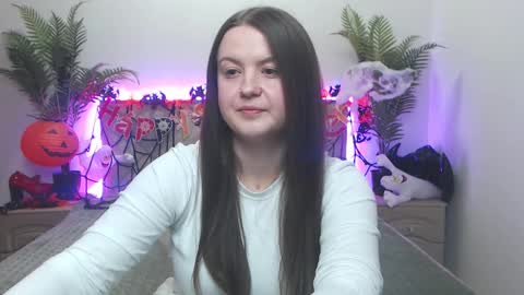 Snapshot of mavkacute chatting on October 22, 2025, 7:35 pm MavkaCute online show from October 22, 2025, 7:35 pm