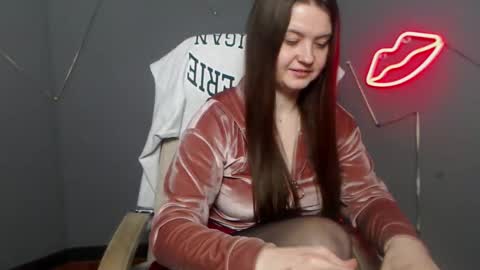 Snapshot of mavkacute chatting on March 2, 2026, 5:08 am MavkaCute online show from March 2, 2026, 5:08 am