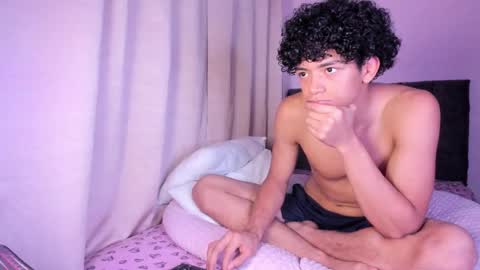 Snapshot of max7777994 chatting on February 11, 2026, 3:44 am max7777994 online show from February 11, 2026, 3:44 am