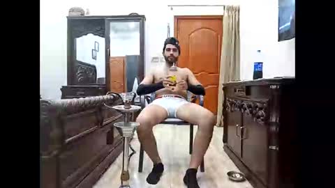 Snapshot of max_crushal chatting on May 26, 2026, 1:51 pm max_crushal online show from May 26, 2026, 1:51 pm