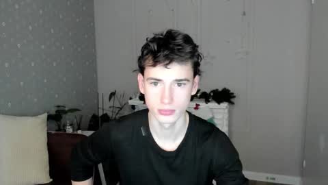 Snapshot of max_foks chatting on January 7, 2026, 7:55 am Max online show from January 7, 2026, 7:55 am