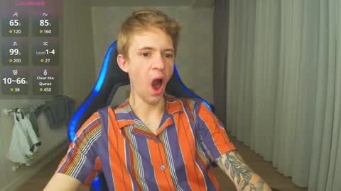 Snapshot of max_gen chatting on December 24, 2024, 11:11 pm Max Gen with tats 24years  And Ethan without tats 20 years online show from December 24, 2024, 11:11 pm