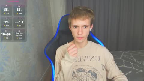 Snapshot of max_gen chatting on January 27, 2025, 10:38 pm Max Gen with tats 24years  And Ethan without tats 20 years online show from January 27, 2025, 10:38 pm